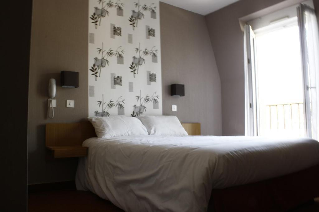 Saint-Céré Hotel Du Touring מראה חיצוני תמונה